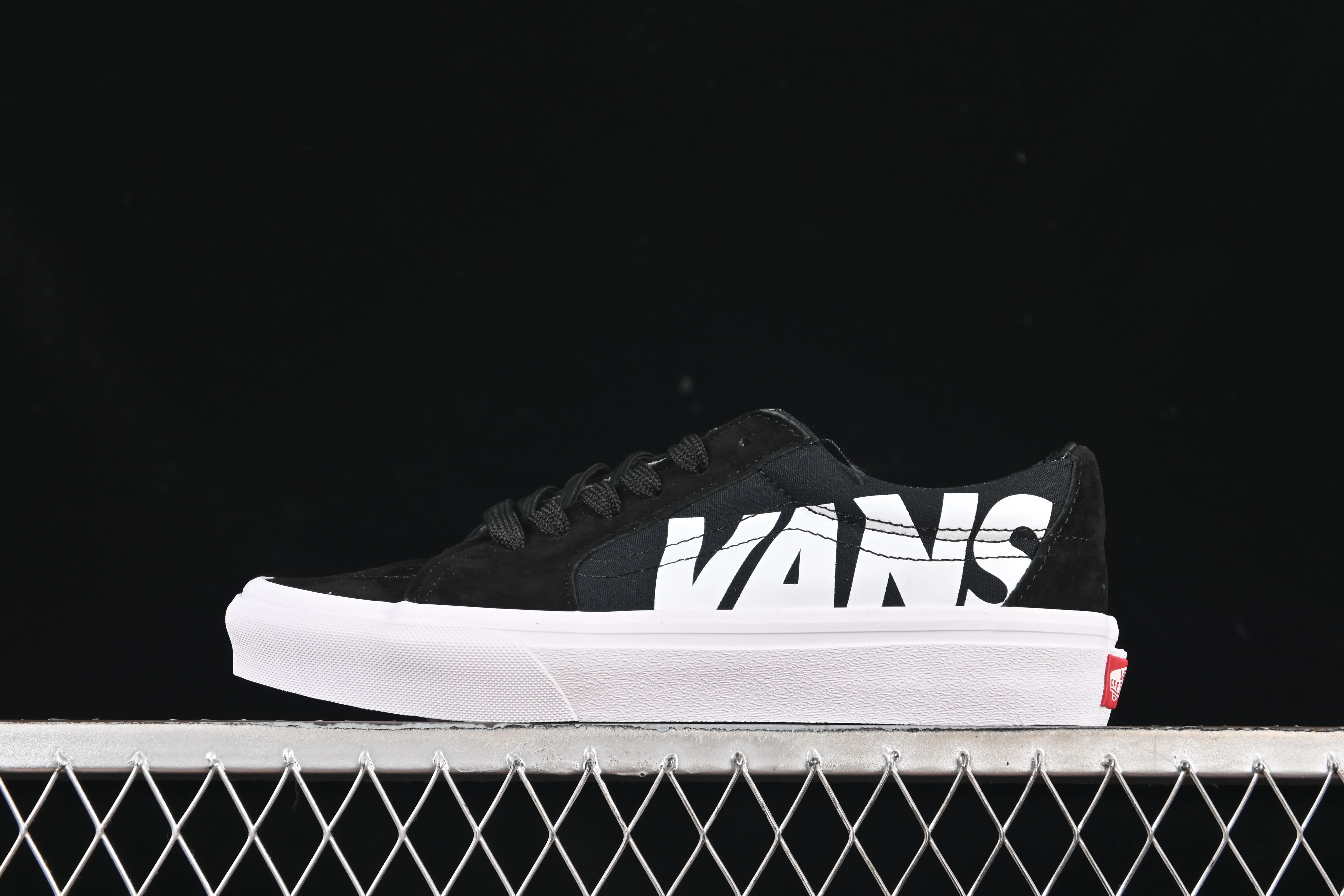 All categories Vans Vans series Vans Low Vans low-top Vans Sk8-Low Vans large logo anti-slip casual skateboard shoes VN0A5KXDY28